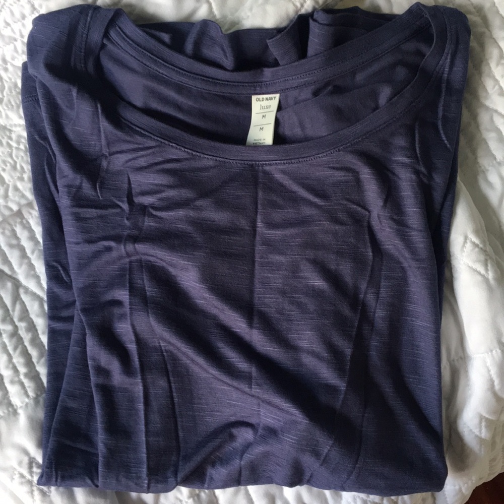Blue old navy tee!